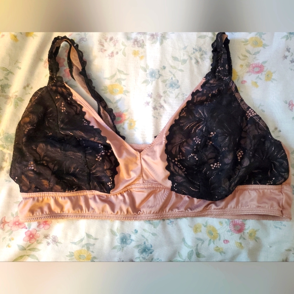 Torrid sz 3 bralette